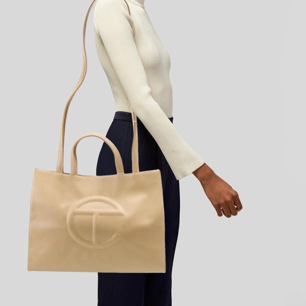 Telfar cream medium shopping tote bag - Picture 4 of 11